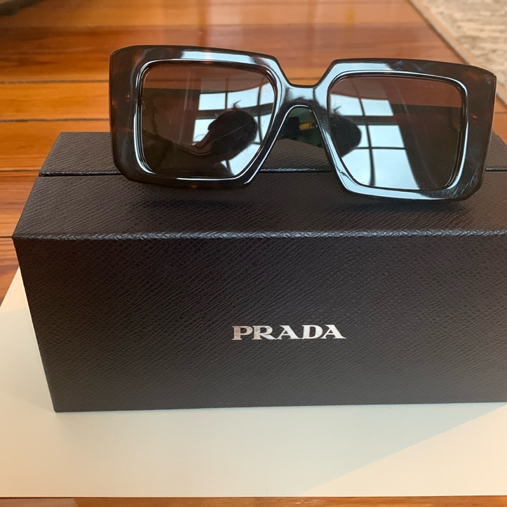 Prada Sunglasses - PR 23YSF - Tortoise